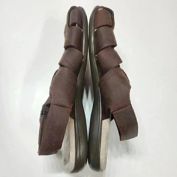 ?   Brown Leather Ankle Straps Men\'s Sandal Size 9